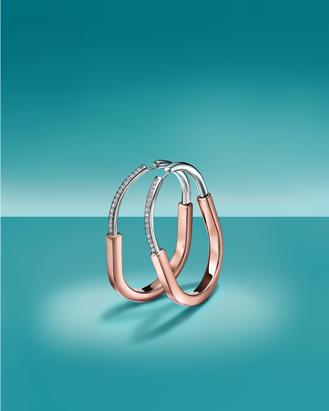 Tiffany & Co. 蒂芙尼Lock系列18K玫瑰金及白金镶钻特大号耳环.jpg